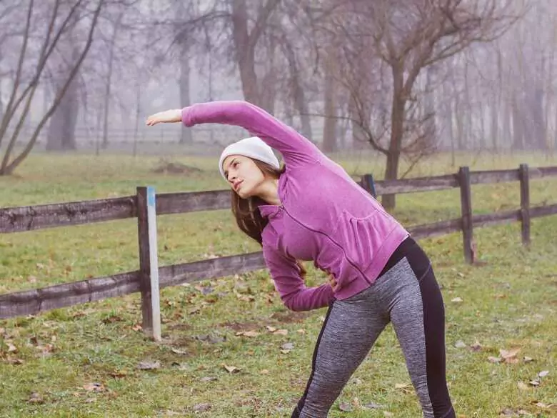 Poranna gimnastyka – 6 korzyści, które zmieniają życie