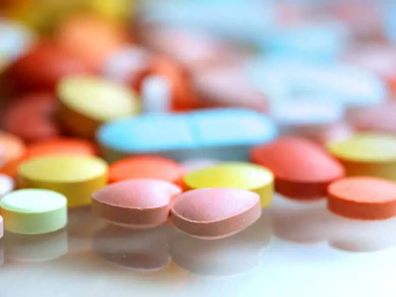 Wspomaganie regeneracji Ośrodkowego Układu Nerwowego dostępnymi bez recepty suplementami diety