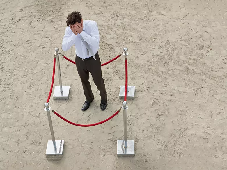 Zaburzenia poczucia własnej osoby