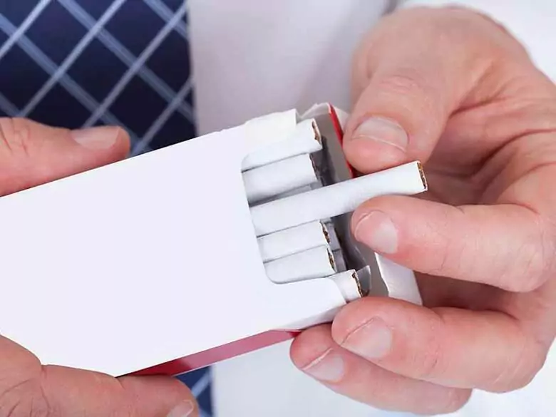 Wpływ czynników genetycznych i środowiskowych na ryzyko uzależnienia od nikotyny