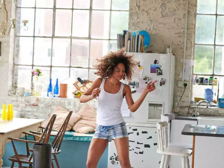 Zdrowy optymizm. Jak pozytywnie patrzeć na świat, nie tłamsząc innych emocji?