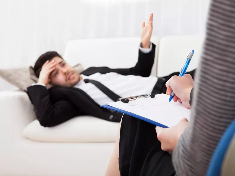 Wizyta u psychiatry - o co może zapytać lekarz?
